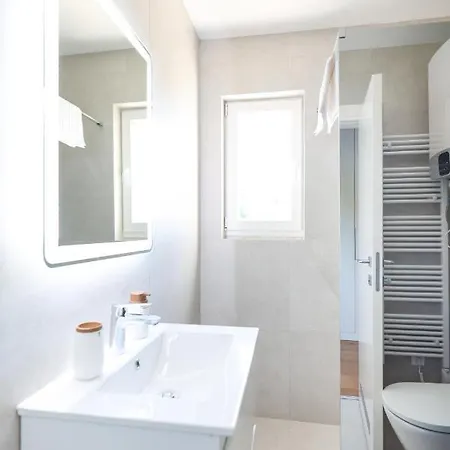 Mila Sveti Filip i Jakov