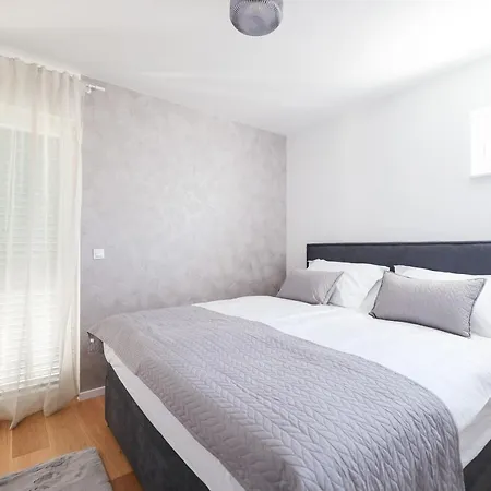 Mila Apartment