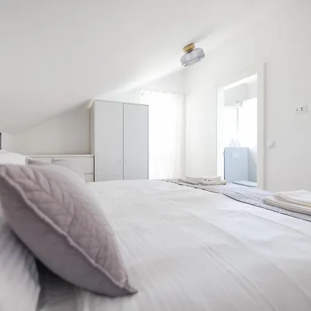 Apartment Mila Sveti Filip i Jakov