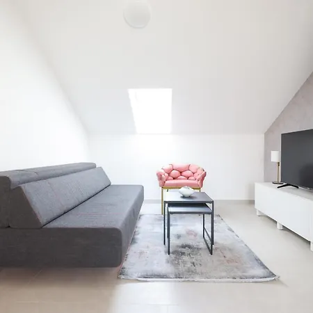 Mila Apartment