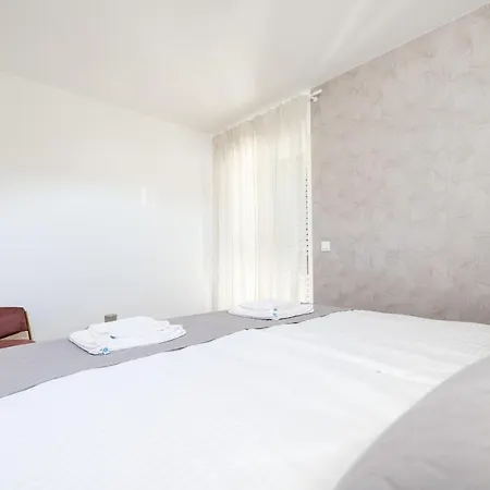 Mila Sveti Filip i Jakov