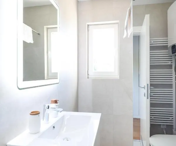 Mila Sveti Filip i Jakov